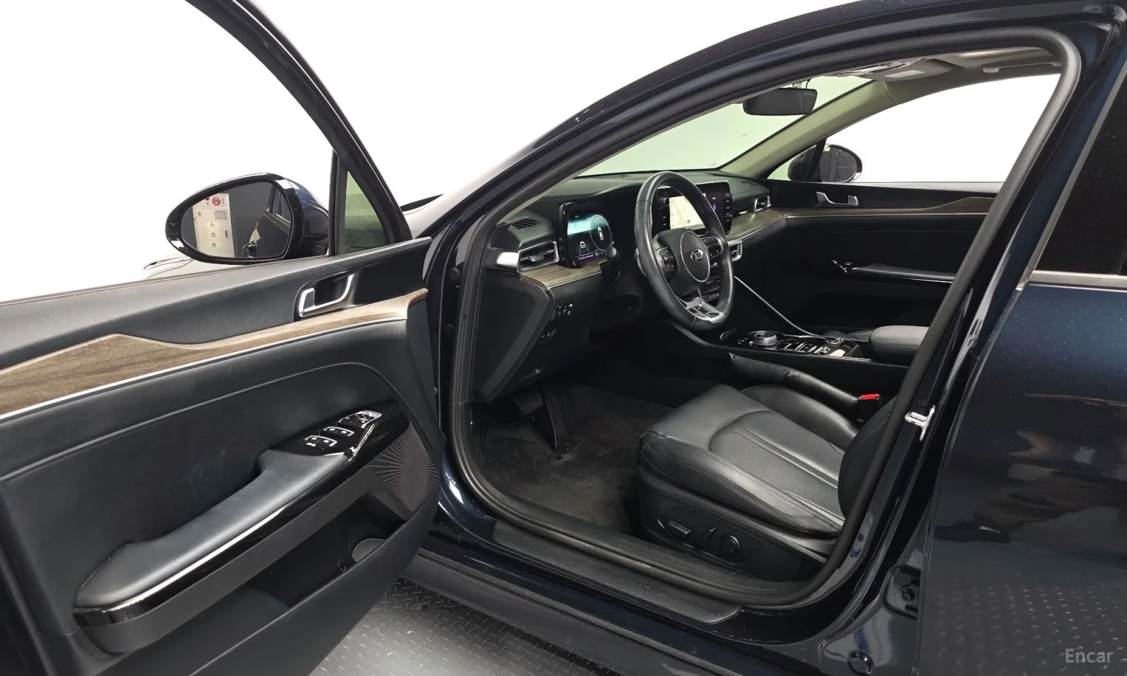 Kia K5 Hybrid\Digitalno tablo\Obduhvane | Mobile.bg � ����������� 10