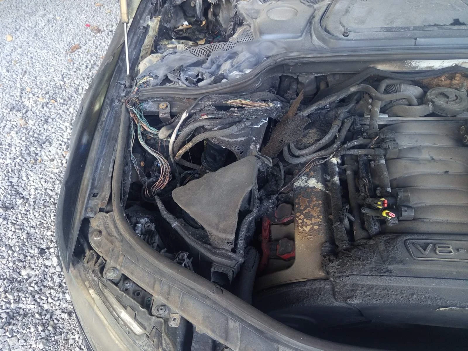 Audi A8, снимка 2 - Автомобили и джипове - 56622551