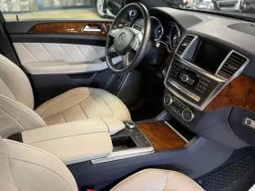 Mercedes-Benz GL 550 2013/ЧИСТ CARFAX/B&O AUDIO/PANO/CAMERA/NIGHT/, снимка 7