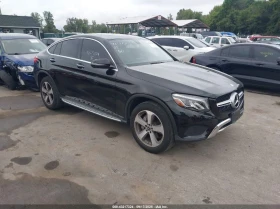  Mercedes-Benz GLC 30...