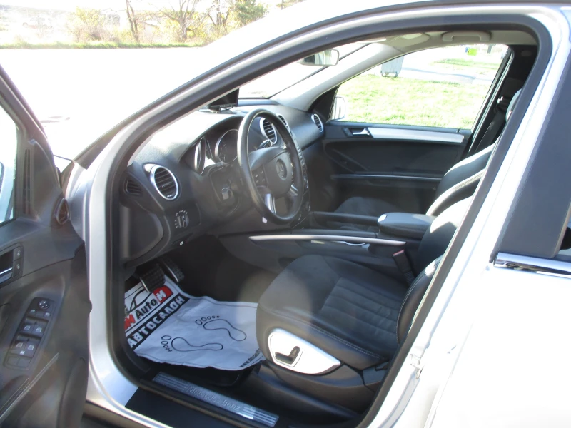 Mercedes-Benz ML 320 3.2/ДИЗЕЛ/224кс./4-МАTIK/КАТО НОВ, снимка 9 - Автомобили и джипове - 52613901