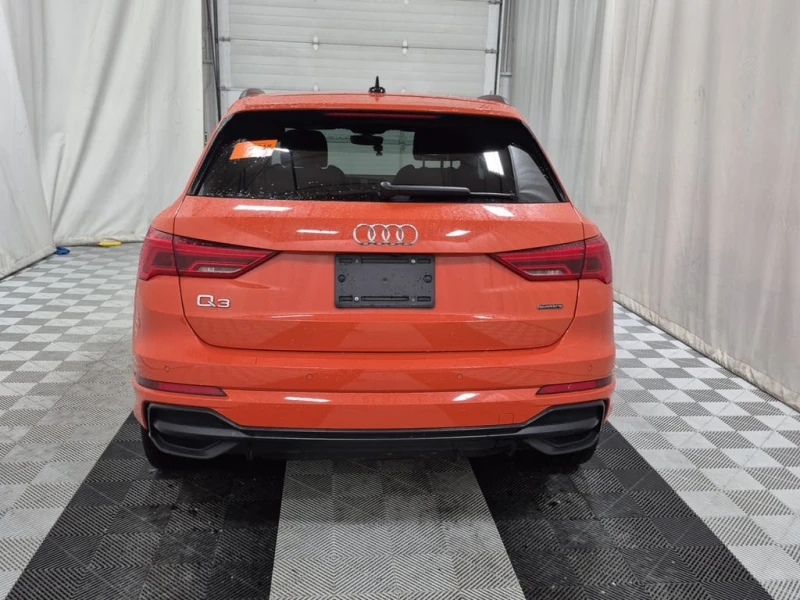 Audi Q3 * TECHNIK * CARFAX * БЕЗ ПЪРВОНАЧАЛНА ВНОСКА, снимка 6 - Автомобили и джипове - 52686851