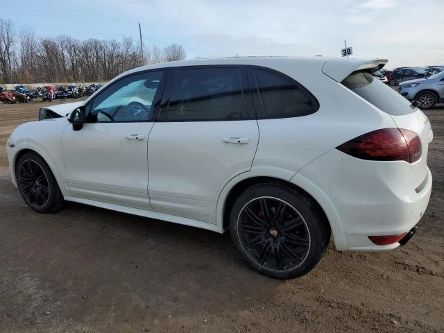 Porsche Cayenne GTS , снимка 2 - Автомобили и джипове - 49287069