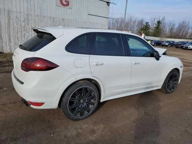 Porsche Cayenne GTS , снимка 3 - Автомобили и джипове - 49287069