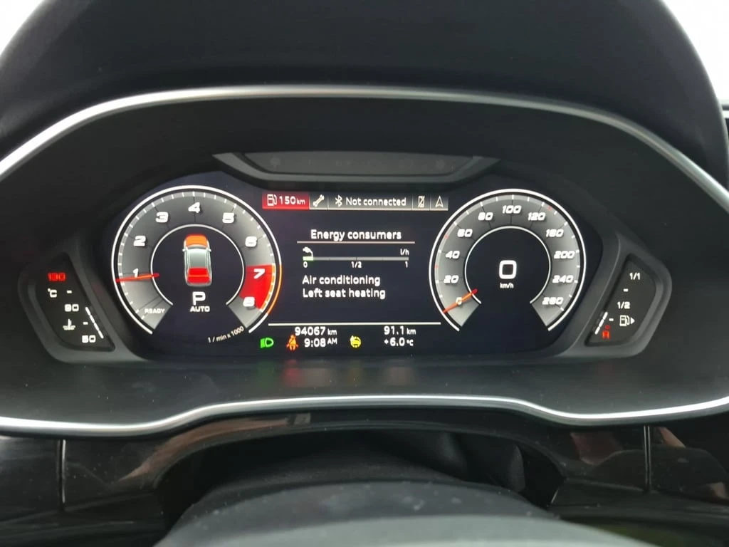 Audi Q3 * TECHNIK * CARFAX * БЕЗ ПЪРВОНАЧАЛНА ВНОСКА - изображение 10