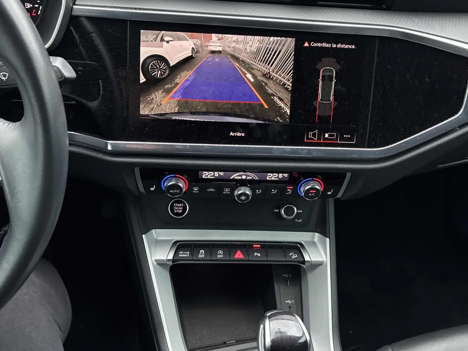 Audi Q3 * CARFAX *    | Mobile.bg   7