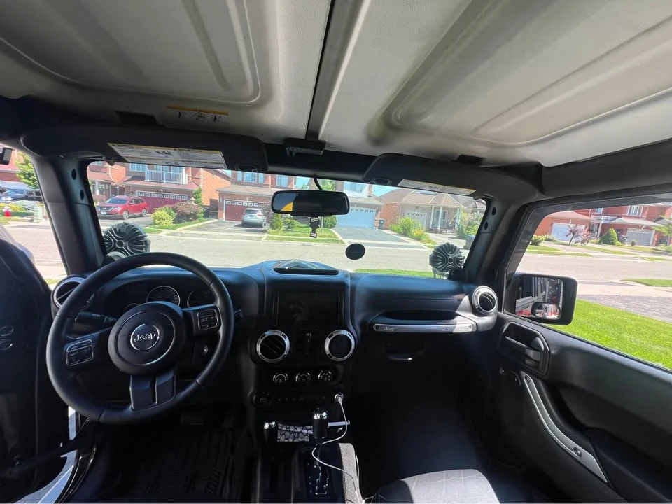 Jeep Wrangler CARFAX* АВТОФИНАНСИРАНЕ* БЕЗ ПЪРВОНАЧАЛНА ВНОСКА*  - изображение 7