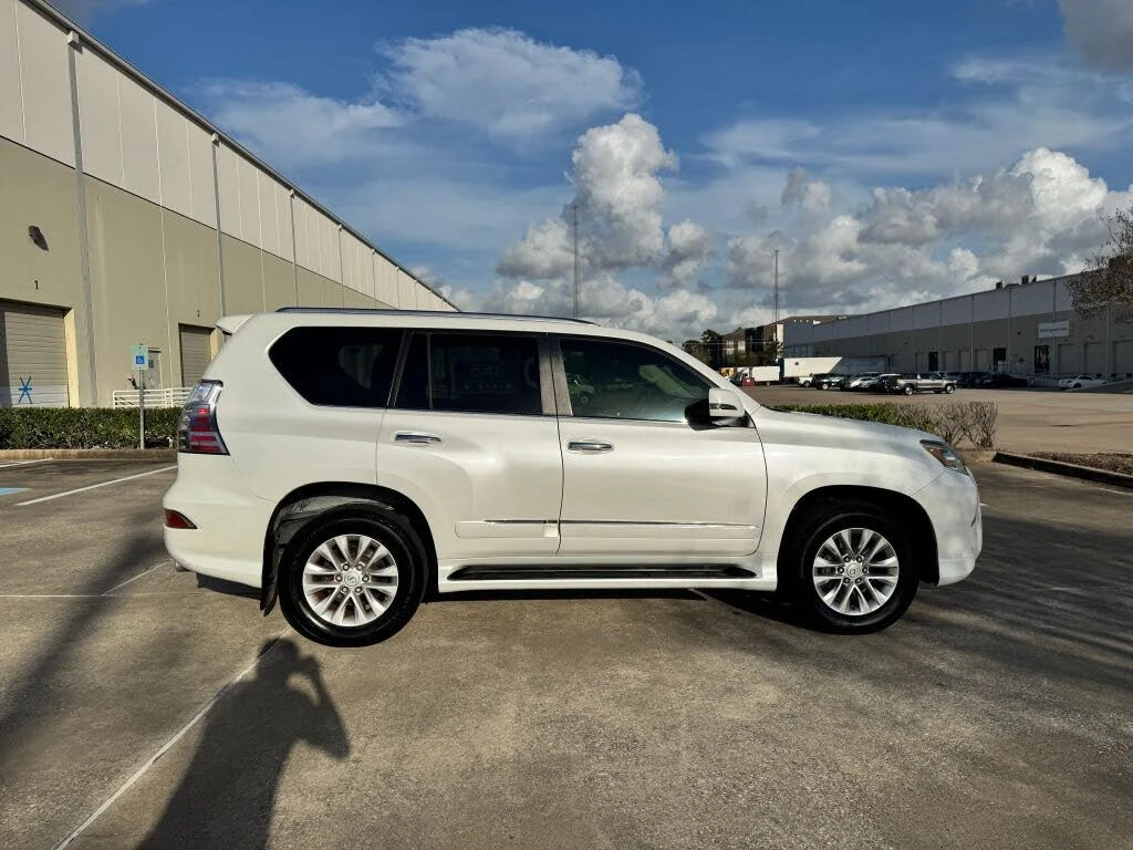 Lexus GX 460 ОТ ТЕКСАС * * 7 МЕСТА * * СЕРВИЗНА ИСТОРИЯ * * , снимка 4 - Автомобили и джипове - 53751904