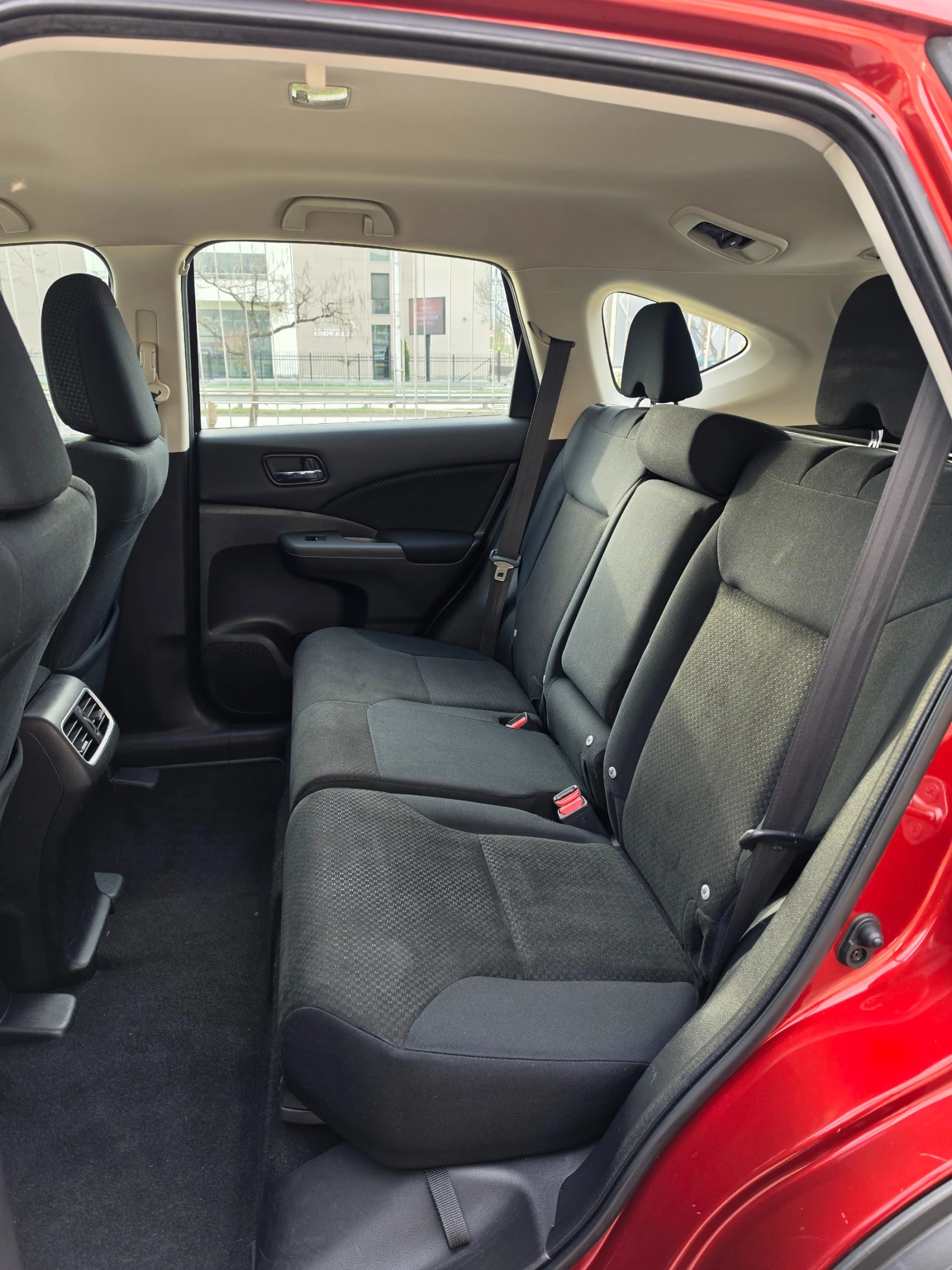 Honda Cr-v 2.0i-VTEC 4x4 Facelift, City Brake, Евро 6 , снимка 14 - Автомобили и джипове - 54233511