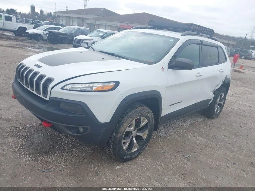 Jeep Cherokee 3.2l Trailhawk 4X4, снимка 2 - Автомобили и джипове - 54366627