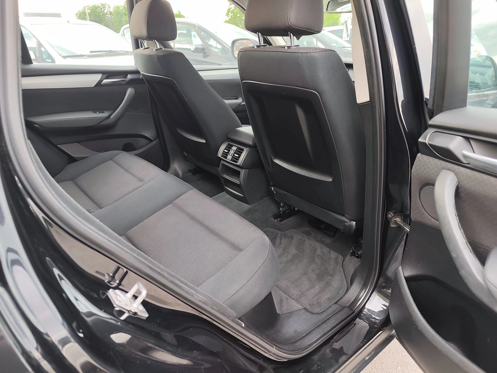 BMW X3 2.0D X-DRAVE, снимка 10 - Автомобили и джипове - 54635690