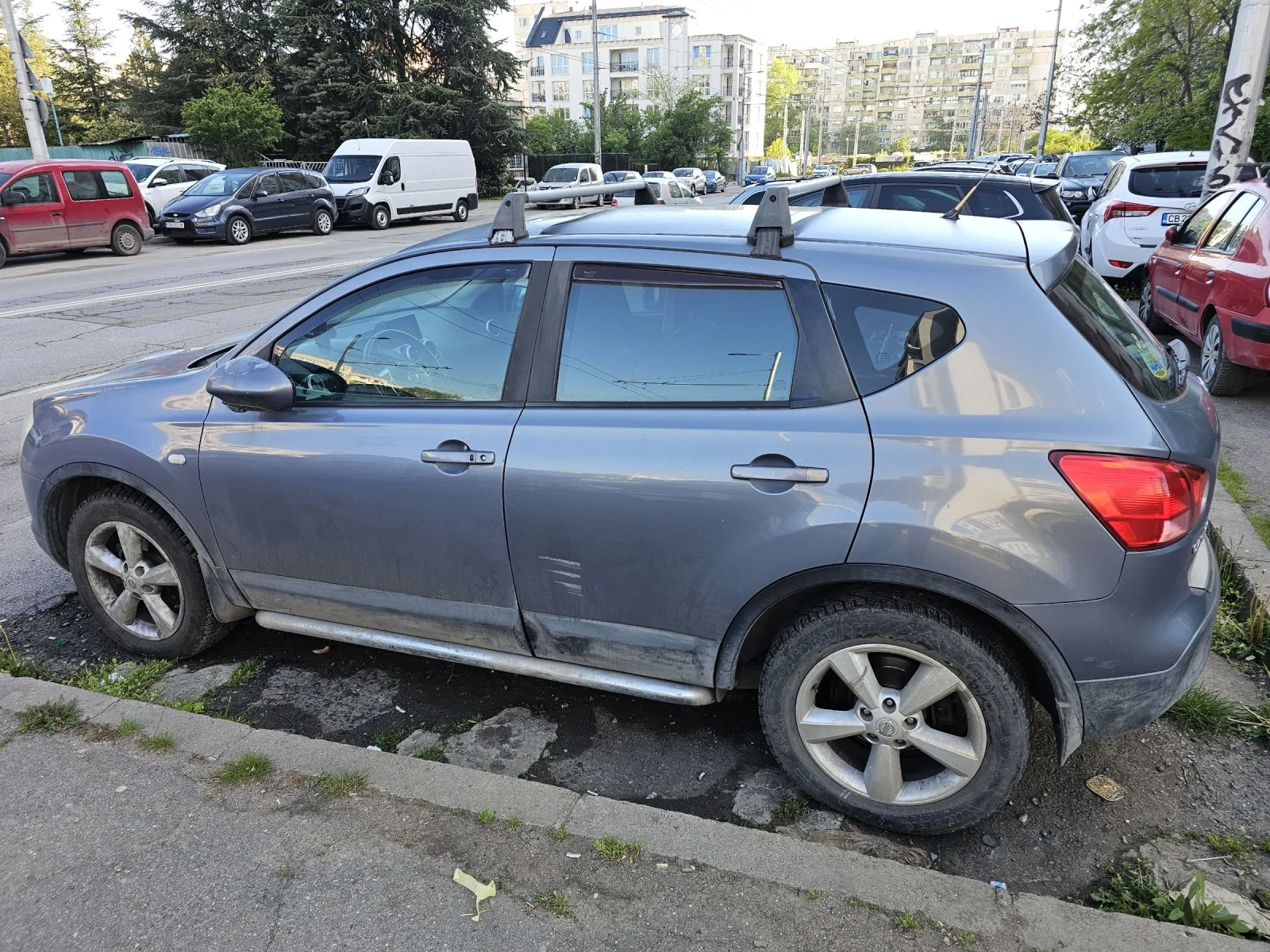 Nissan Qashqai, снимка 7 - Автомобили и джипове - 54704608
