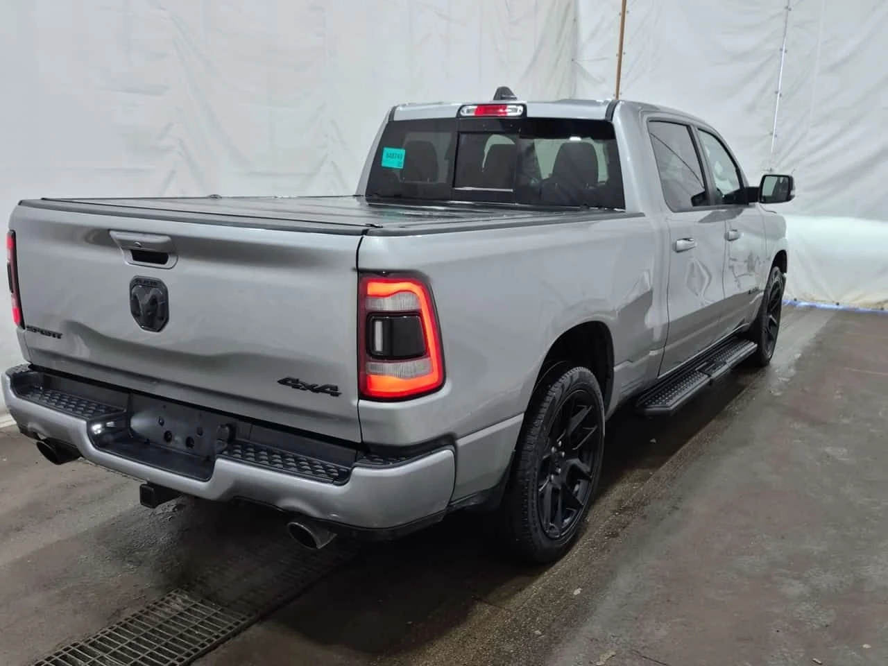 Dodge RAM 1500 SPORT CREW CAB STD BED/CARFAX/ФИНАНСИРАНЕ, снимка 3 - Автомобили и джипове - 54719429