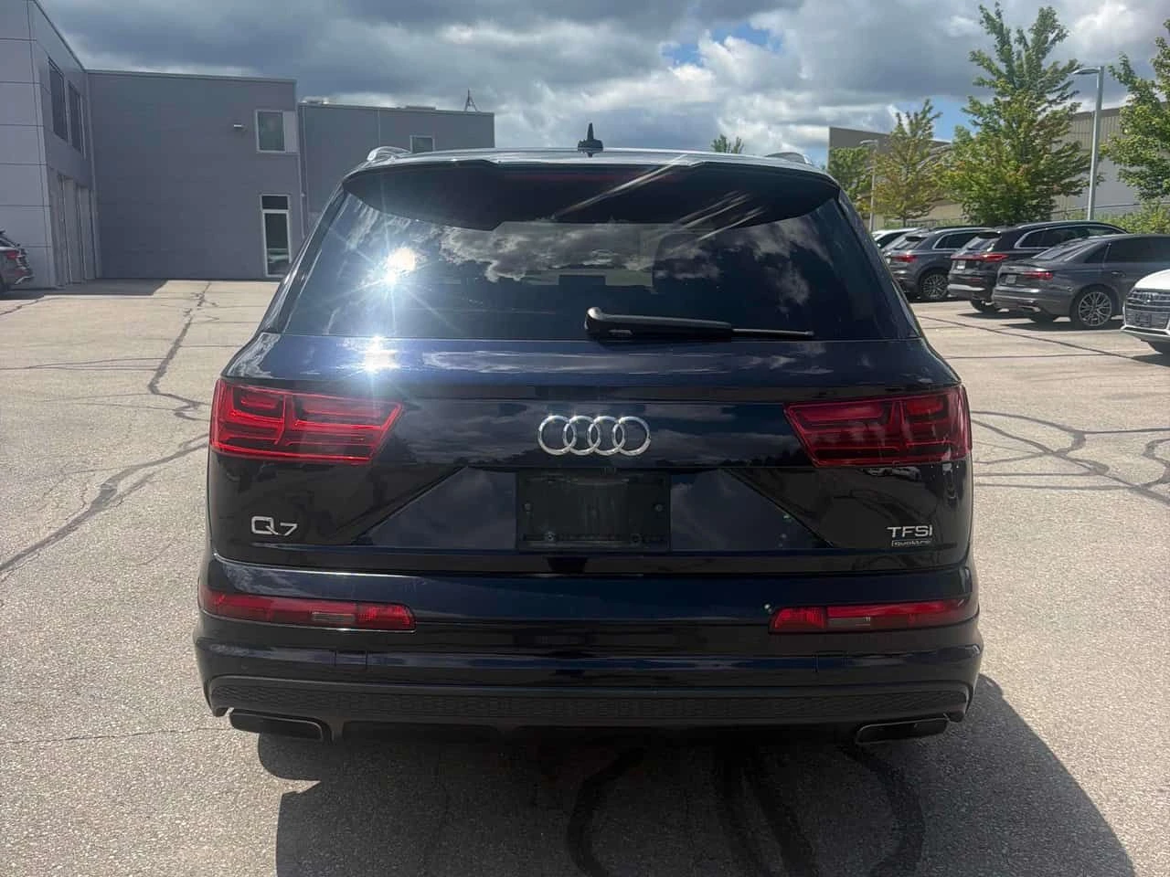 Audi Q7 | DISTRONIC | 360 | BOSE | HUD | , снимка 4 - Автомобили и джипове - 55237226
