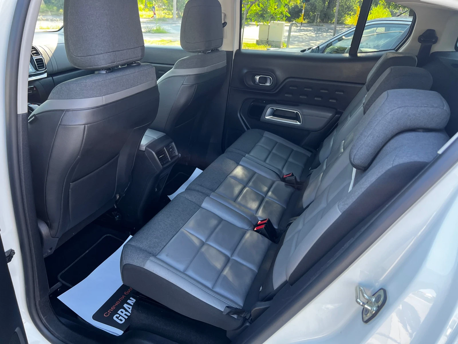 Citroen C5 Aircross SHINE 225 p.s Кожа .EAT8.NaviCarplay Camera , снимка 16 - Автомобили и джипове - 55523066