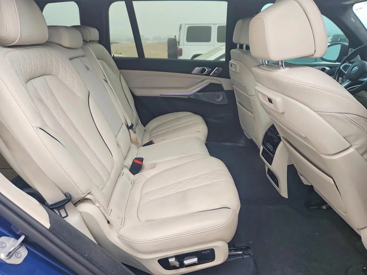 BMW X7 4.4l M50I, снимка 10 - Автомобили и джипове - 55906021
