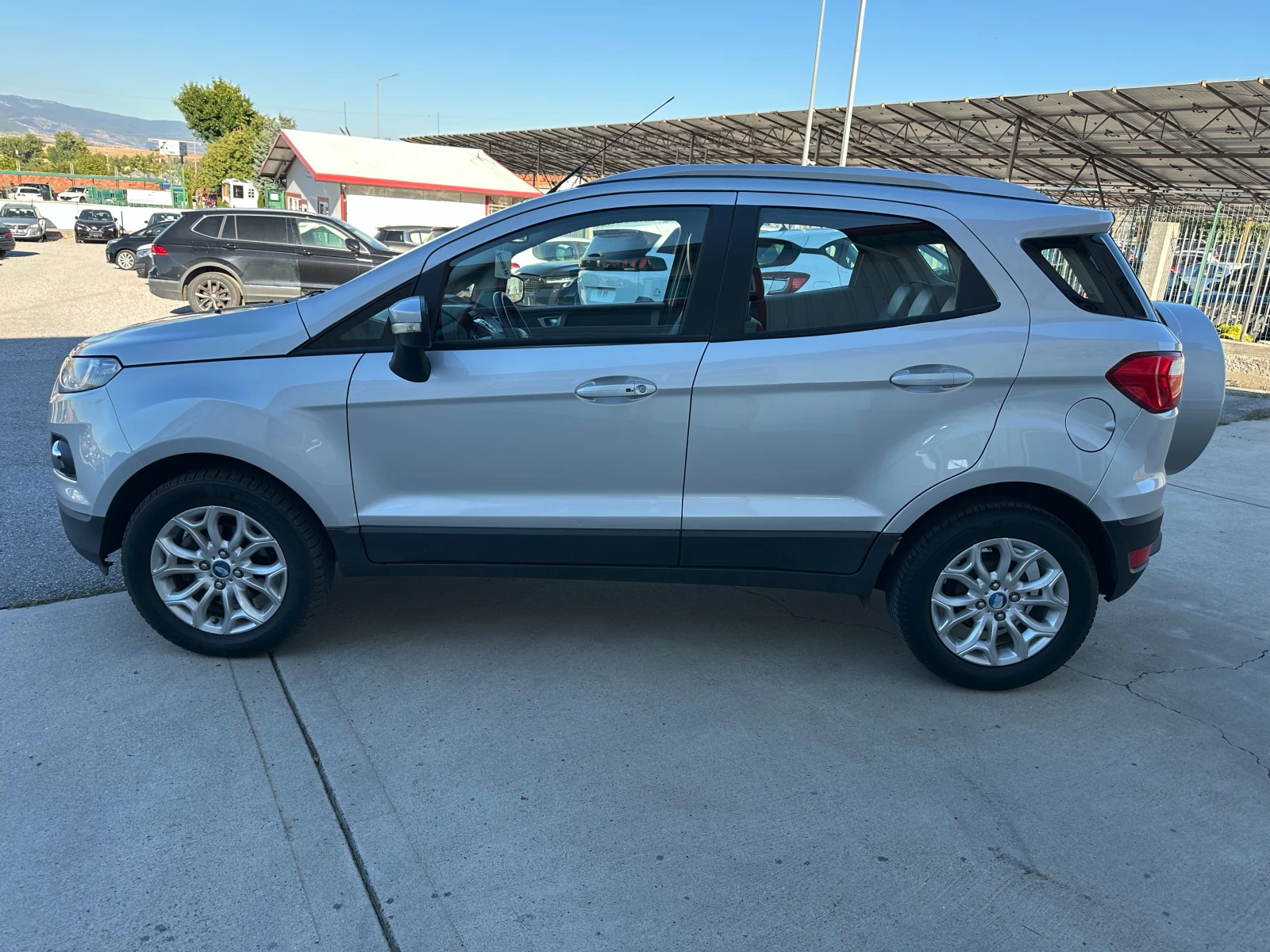 Ford EcoSport 1.5TDCi TITANIUM, снимка 3 - Автомобили и джипове - 55992261