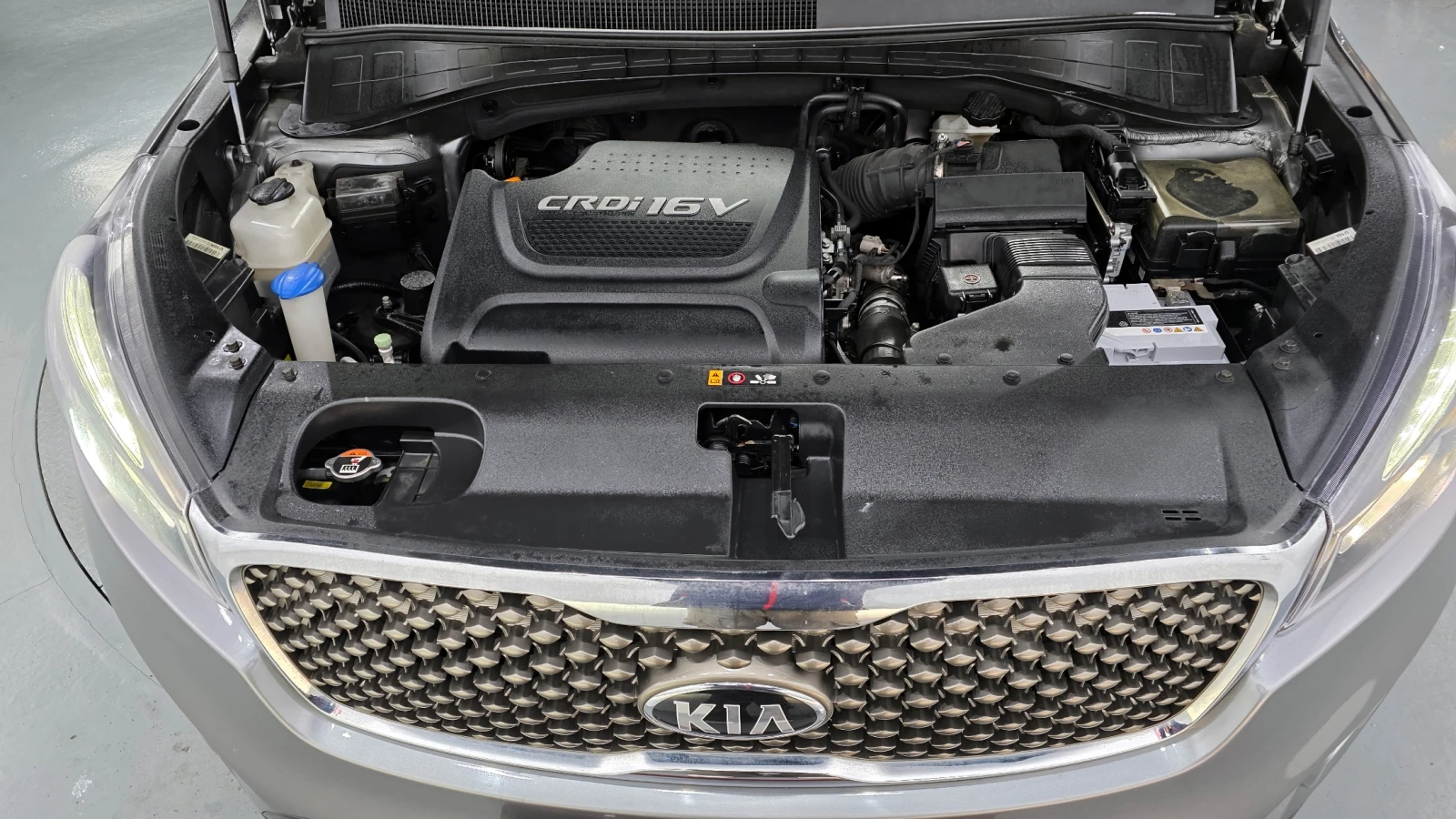 Kia Sorento 2.2* ПОДГРЕВ ВОЛАН* КРАЙНА ЦЕНА, снимка 6 - Автомобили и джипове - 56025303