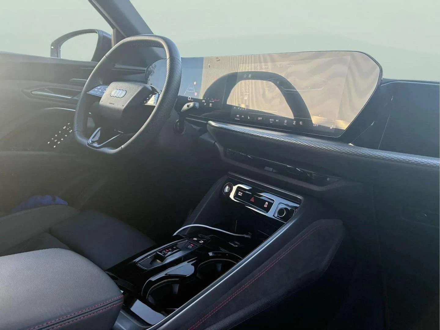 Audi SQ5, снимка 2 - Автомобили и джипове - 56420885