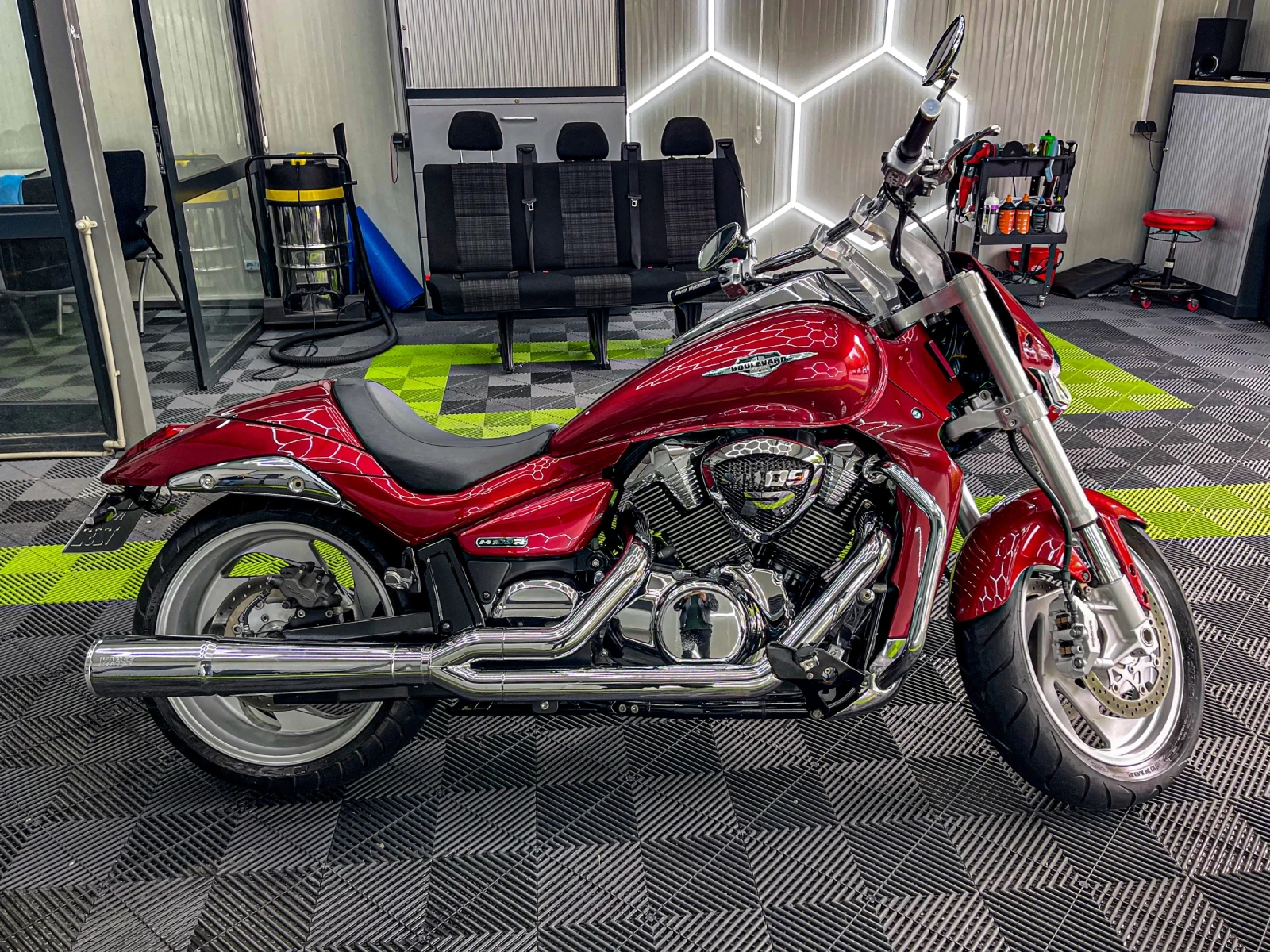 Suzuki Boulevard M109R | Mobile.bg — изображение 1