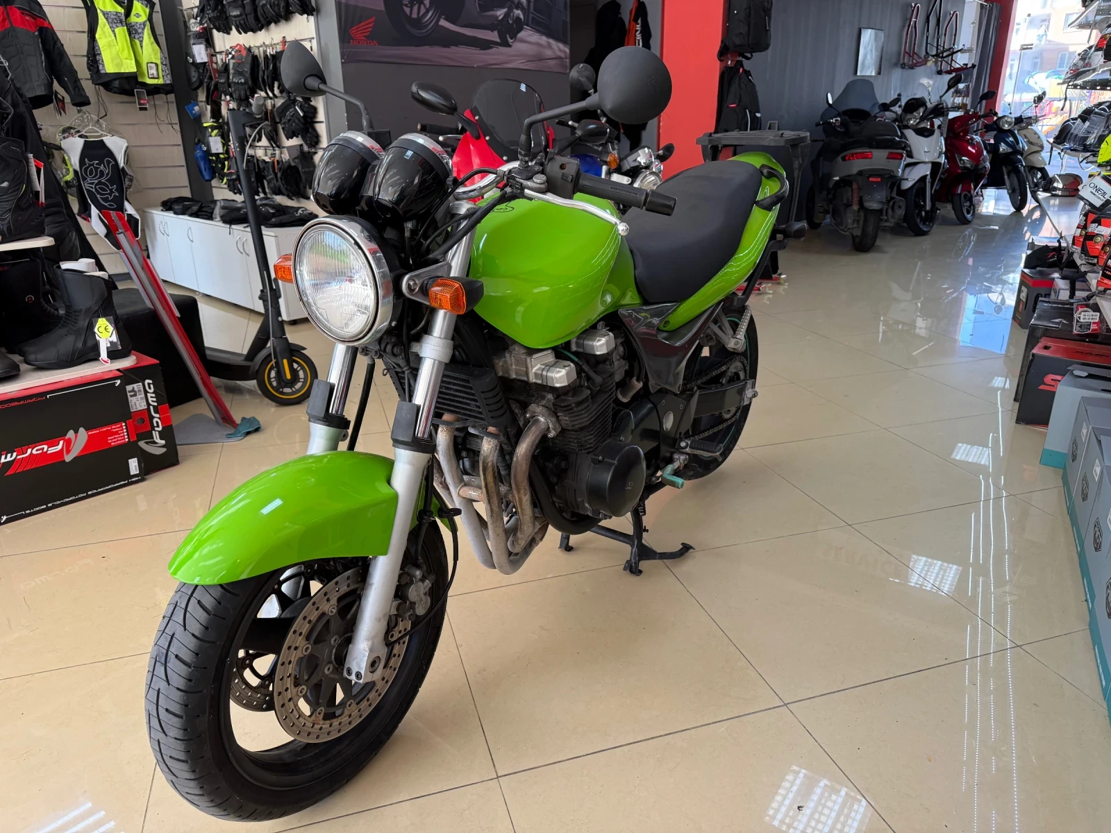Kawasaki Zr ZR-7 - изображение 8