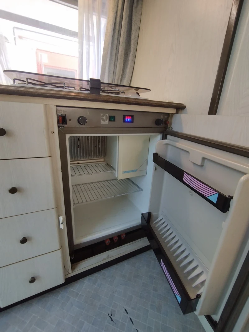 Каравана Hobby Classic, снимка 6 - Каравани и кемпери - 50545098