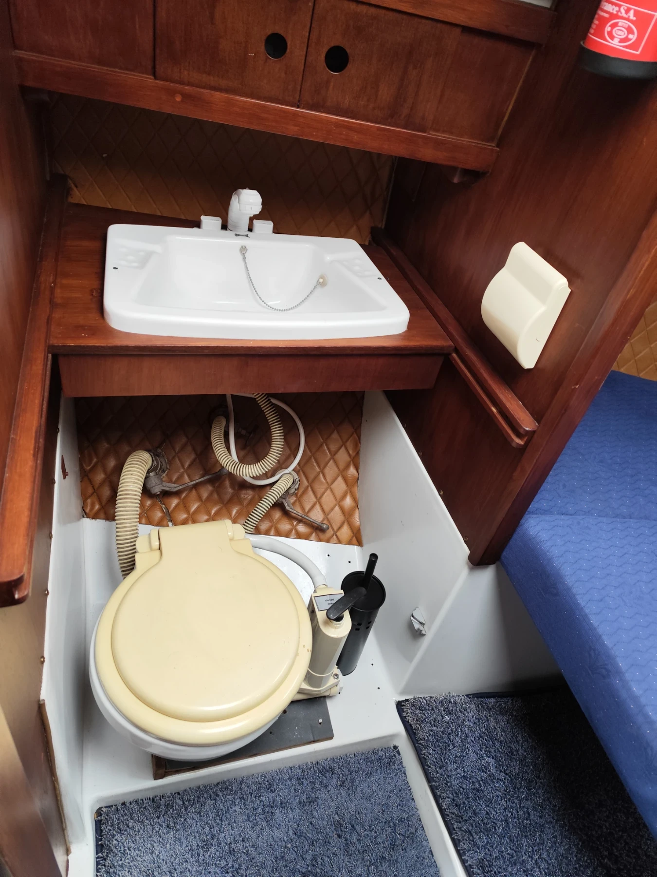 ���������� ����� Neptun ������ 27 | Mobile.bg � ����������� 12