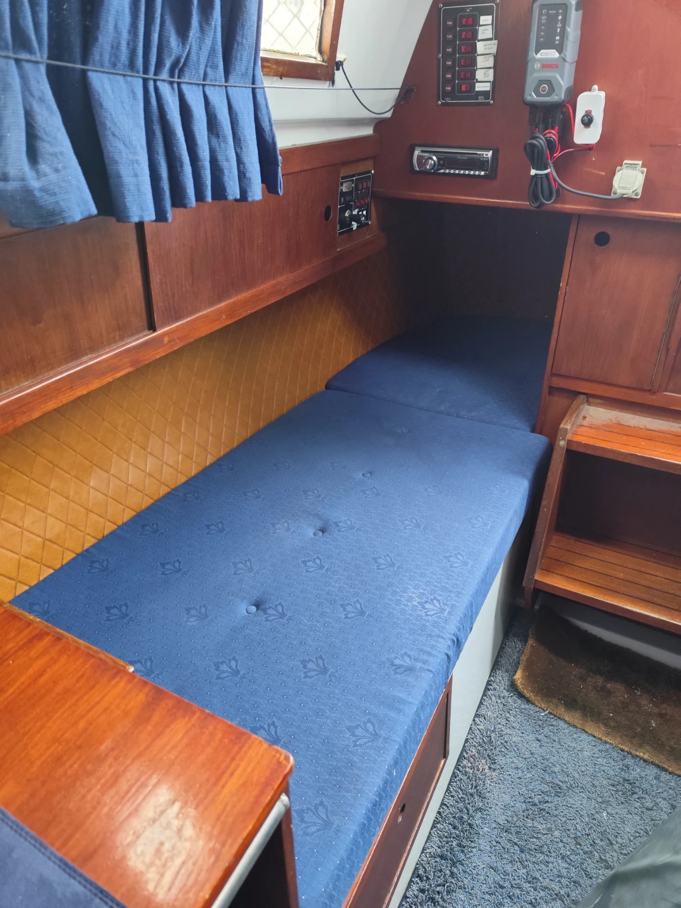 ���������� ����� Neptun ������ 27 | Mobile.bg � ����������� 14