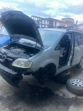 VW Touran 1.9 TDI tip.AVQ, снимка 3