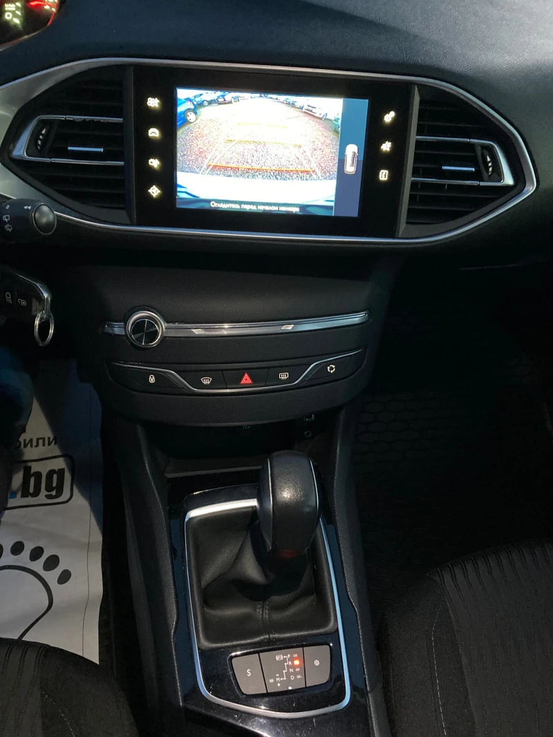 Peugeot 308 1.6 120ps, снимка 11 - Автомобили и джипове - 44444650