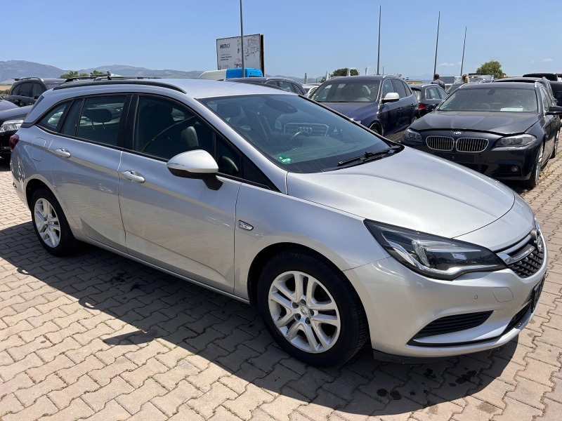 Opel Astra 1.4i NAVI EURO 6, снимка 4 - Автомобили и джипове - 46364824