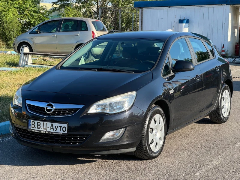 Opel Astra 1.4 , снимка 1 - Автомобили и джипове - 47182276