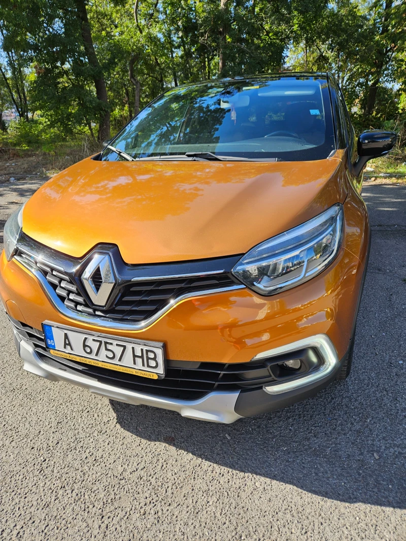 Renault Captur, снимка 1 - Автомобили и джипове - 47401859