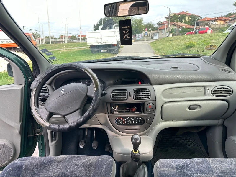 Renault Scenic Face 2003 1.9 Tdi Клима , снимка 8 - Автомобили и джипове - 47562027