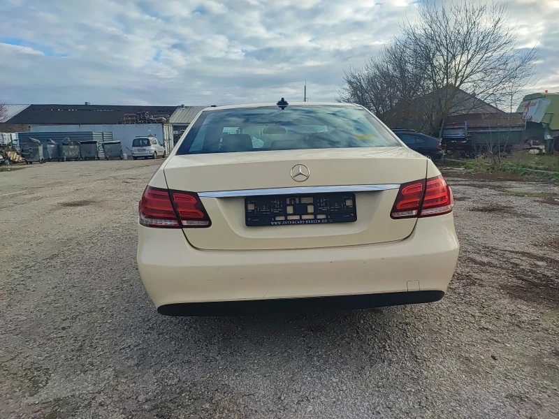 Mercedes-Benz E 200 Е200 BLUETEC, снимка 7 - Автомобили и джипове - 48129777