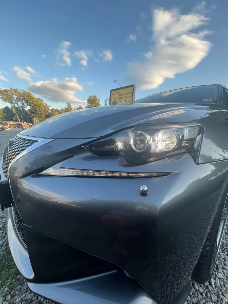 Lexus IS 300 300h F Sport / ВСИЧКИ ЕКСТРИ, снимка 6 - Автомобили и джипове - 52313864