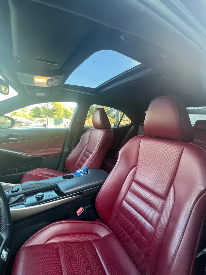 Lexus IS 300 300h F Sport / ВСИЧКИ ЕКСТРИ, снимка 7 - Автомобили и джипове - 52313864
