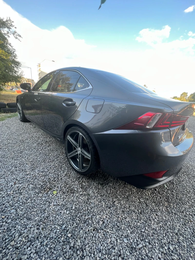 Lexus IS 300 300h F Sport / ВСИЧКИ ЕКСТРИ, снимка 4 - Автомобили и джипове - 52313864
