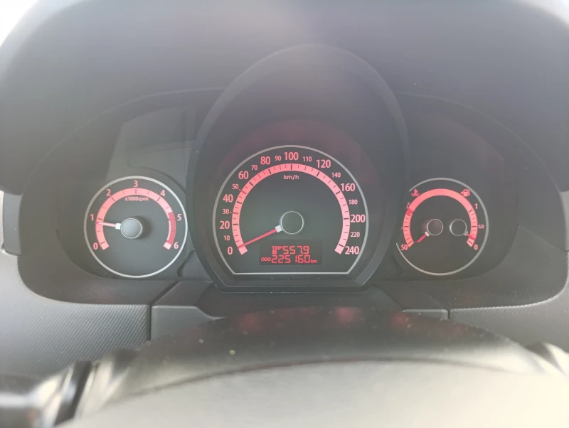 Kia Ceed 1.6 CRDI, снимка 2 - Автомобили и джипове - 50293510