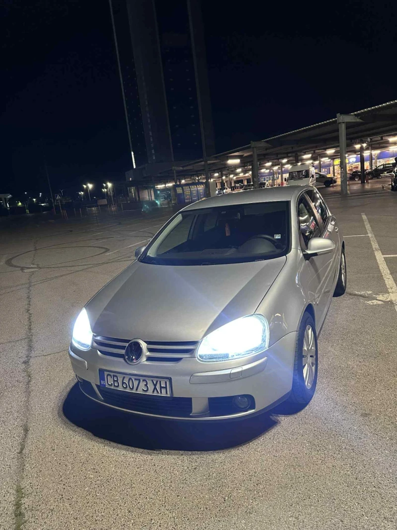 VW Golf 1.9 TDI, снимка 17 - Автомобили и джипове - 52242731
