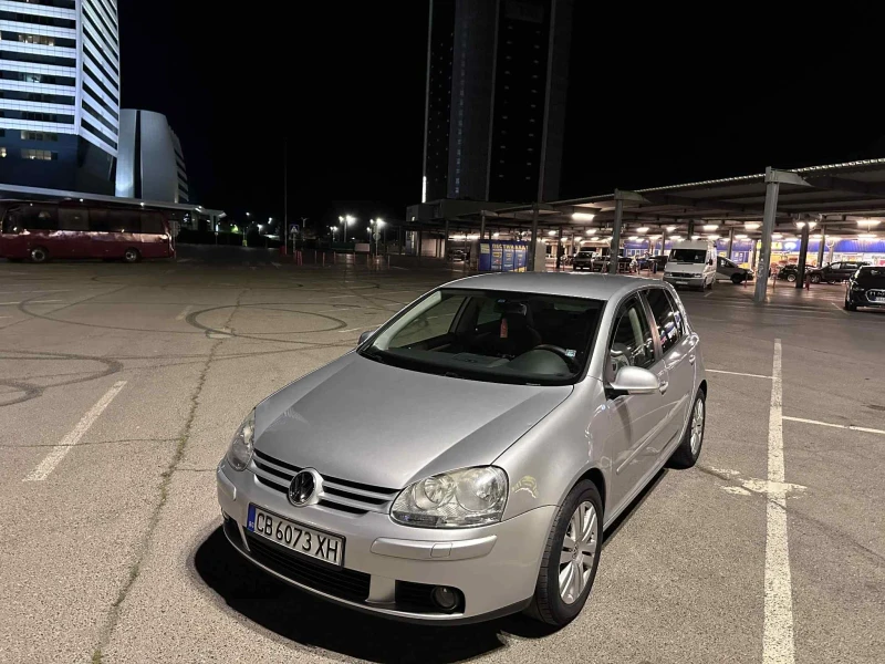 VW Golf 1.9 TDI, снимка 2 - Автомобили и джипове - 52242731