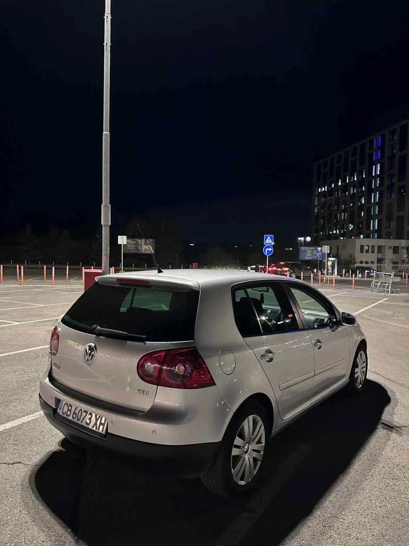 VW Golf 1.9 TDI, снимка 7 - Автомобили и джипове - 52242731