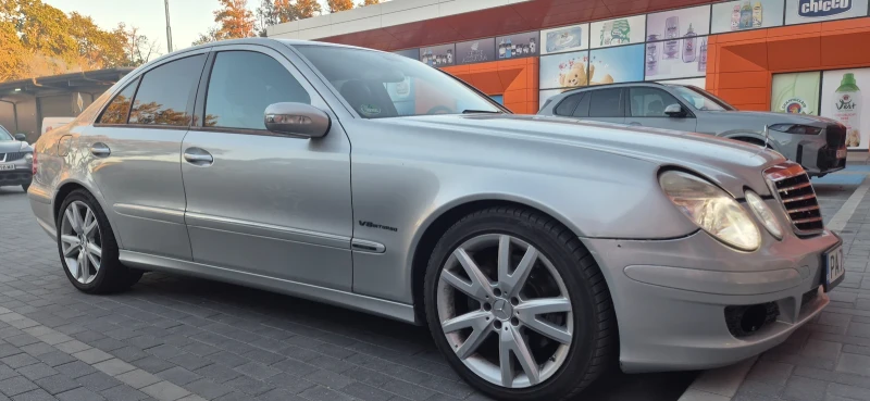 Mercedes-Benz E 500 E500 LPG 5G-Tronic, снимка 2 - Автомобили и джипове - 52473592
