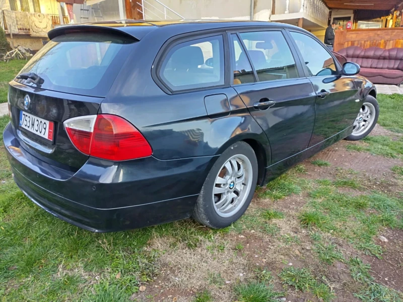 BMW 320 320i LPG, снимка 4 - Автомобили и джипове - 52423477