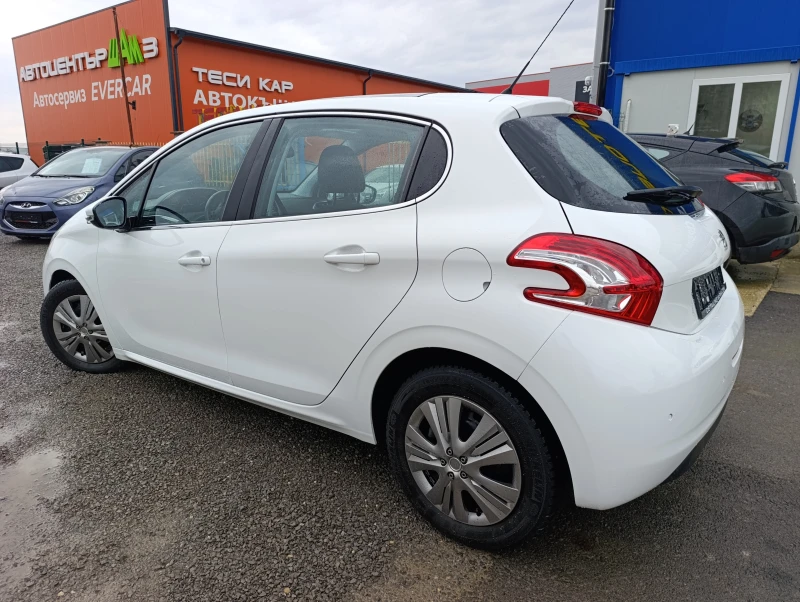 Peugeot 208 1.6i АВТОМАТИК, снимка 7 - Автомобили и джипове - 52581463