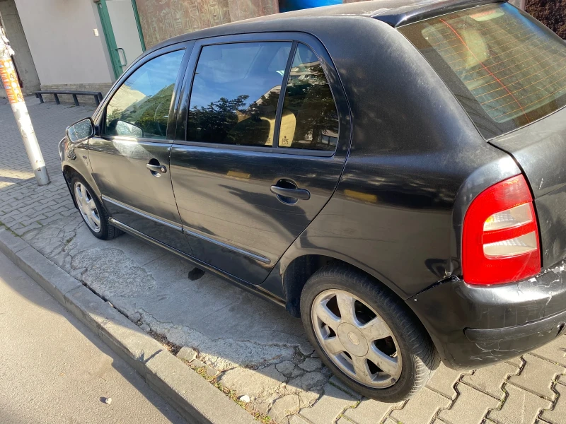 Skoda Fabia 1.9TDI 100кс, снимка 4 - Автомобили и джипове - 52953658