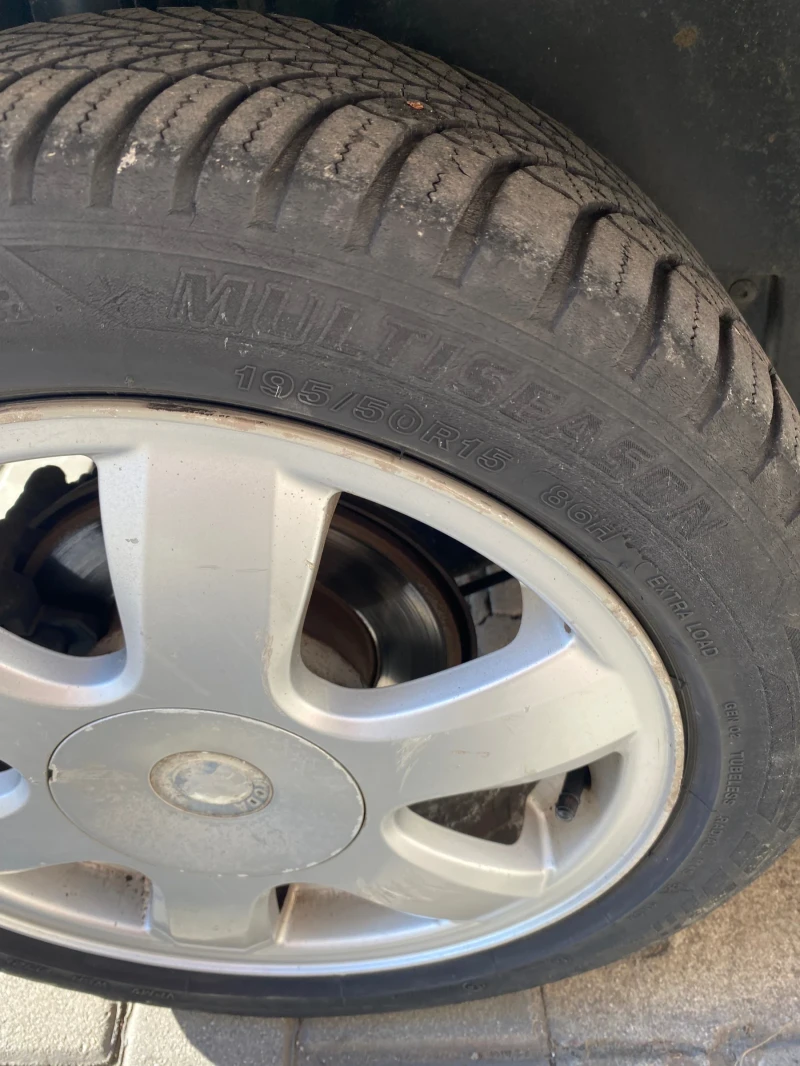 Skoda Fabia 1.9TDI 100кс, снимка 6 - Автомобили и джипове - 52953658