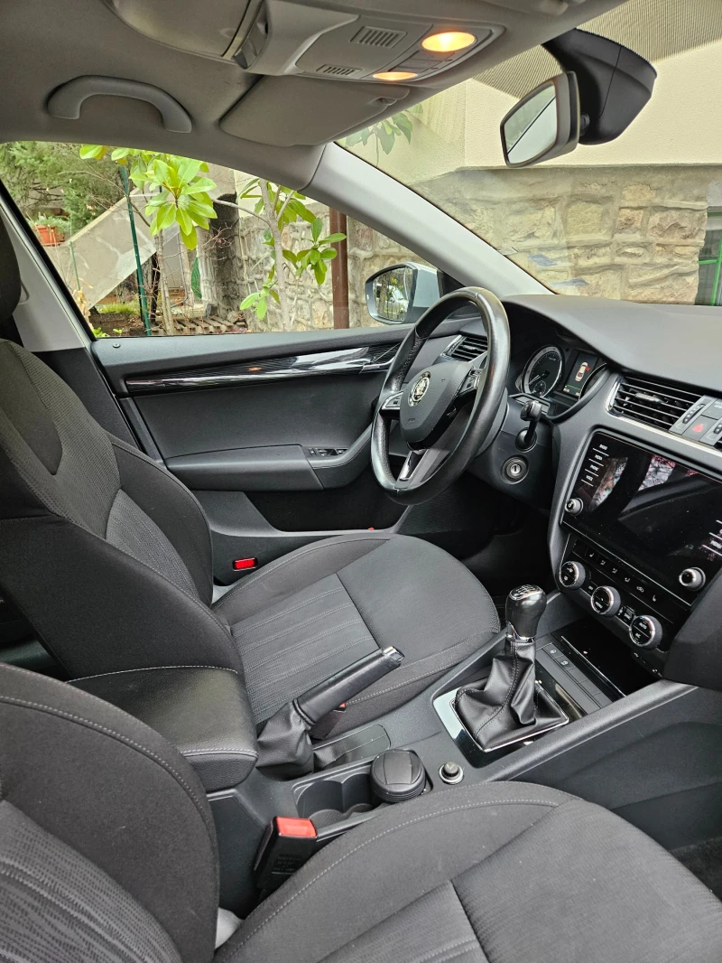 Skoda Octavia Style, снимка 7 - Автомобили и джипове - 52991485