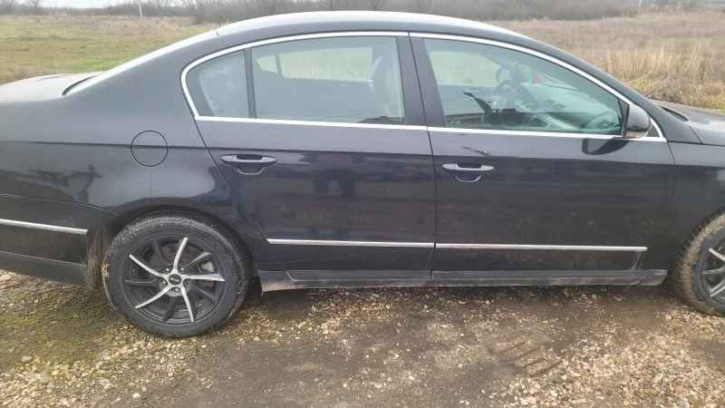 VW Passat Б6, снимка 8 - Автомобили и джипове - 53217969