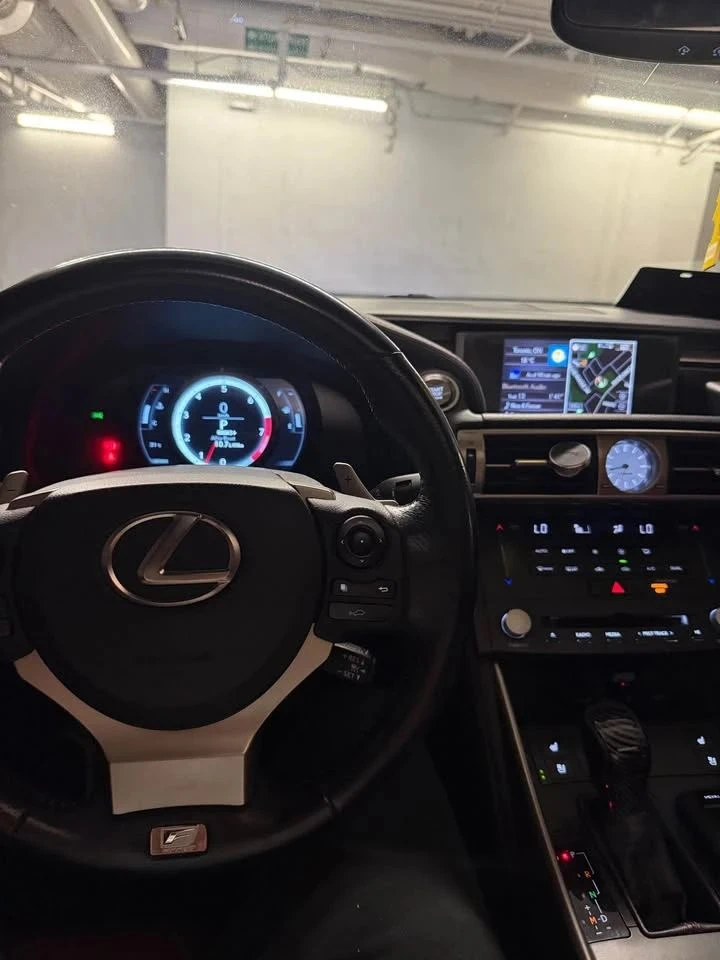 Lexus IS 350, снимка 7 - Автомобили и джипове - 56724794